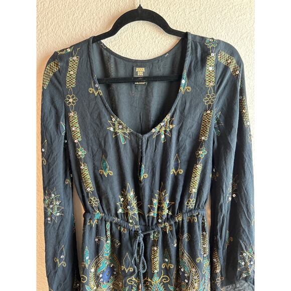 Anna Sui  x O'Neill Harmon | Black Sequin Bell Sleeve Romper | XS - Picture 4 of 16